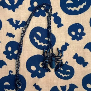 Halloween- black metal spider necklace